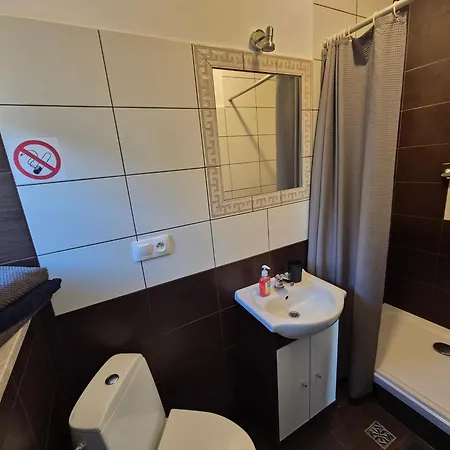 Kwatery U Jarka Z Ogrodem I Parkingiem Jelenia Gora Exterior photo